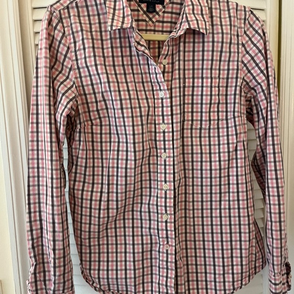 Women's Tommy Hilfiger Button-Down Shirt - Picture 5 of 7